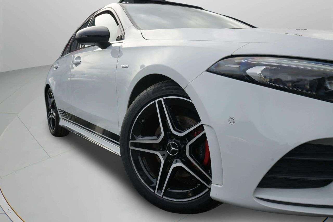 A 2022 MERCEDES-BENZ A-CLASS 1.3 A180 AMG Line Edition (Premium Plus) Hatchback 5dr Petrol 7G-DCT Euro 6 A 2022 MERCEDES-BENZ A-CLASS 1.3 A180 AMG Line Edition (Premium Plus) Hatchback 5dr Petrol 7G-DCT Euro 6