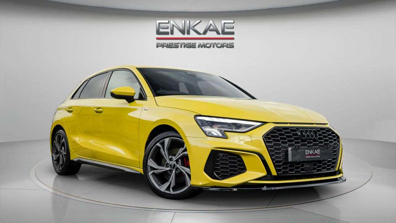 A 2021 AUDI A3 1.0 TFSI 30 S line Sportback 5dr Petrol S Tronic Euro 6 (s/s) (110 ps) BODY A 2021 AUDI A3 1.0 TFSI 30 S line Sportback 5dr Petrol S Tronic Euro 6 (s/s) (110 ps) BODY