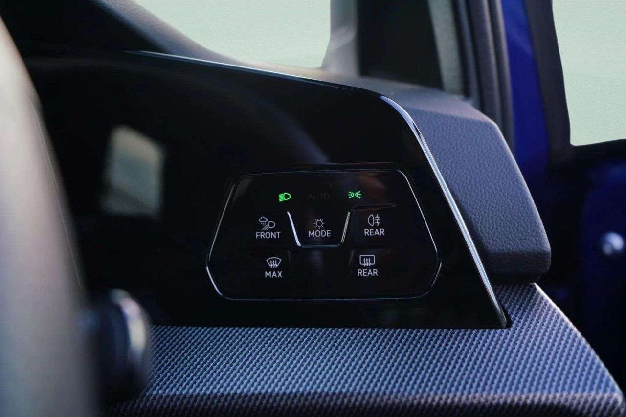 2025 VOLKSWAGEN GOLF 2025 VOLKSWAGEN GOLF