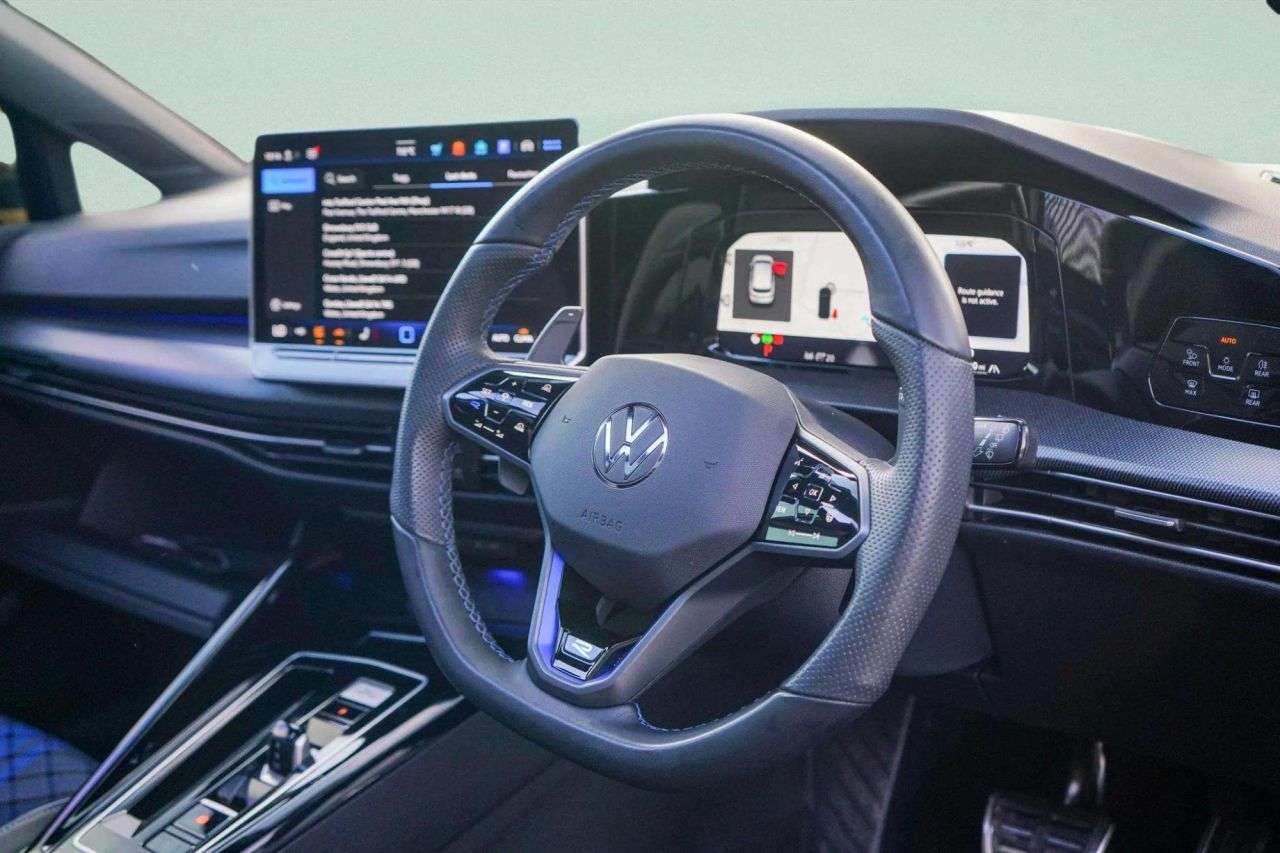 2025 VOLKSWAGEN GOLF 2025 VOLKSWAGEN GOLF