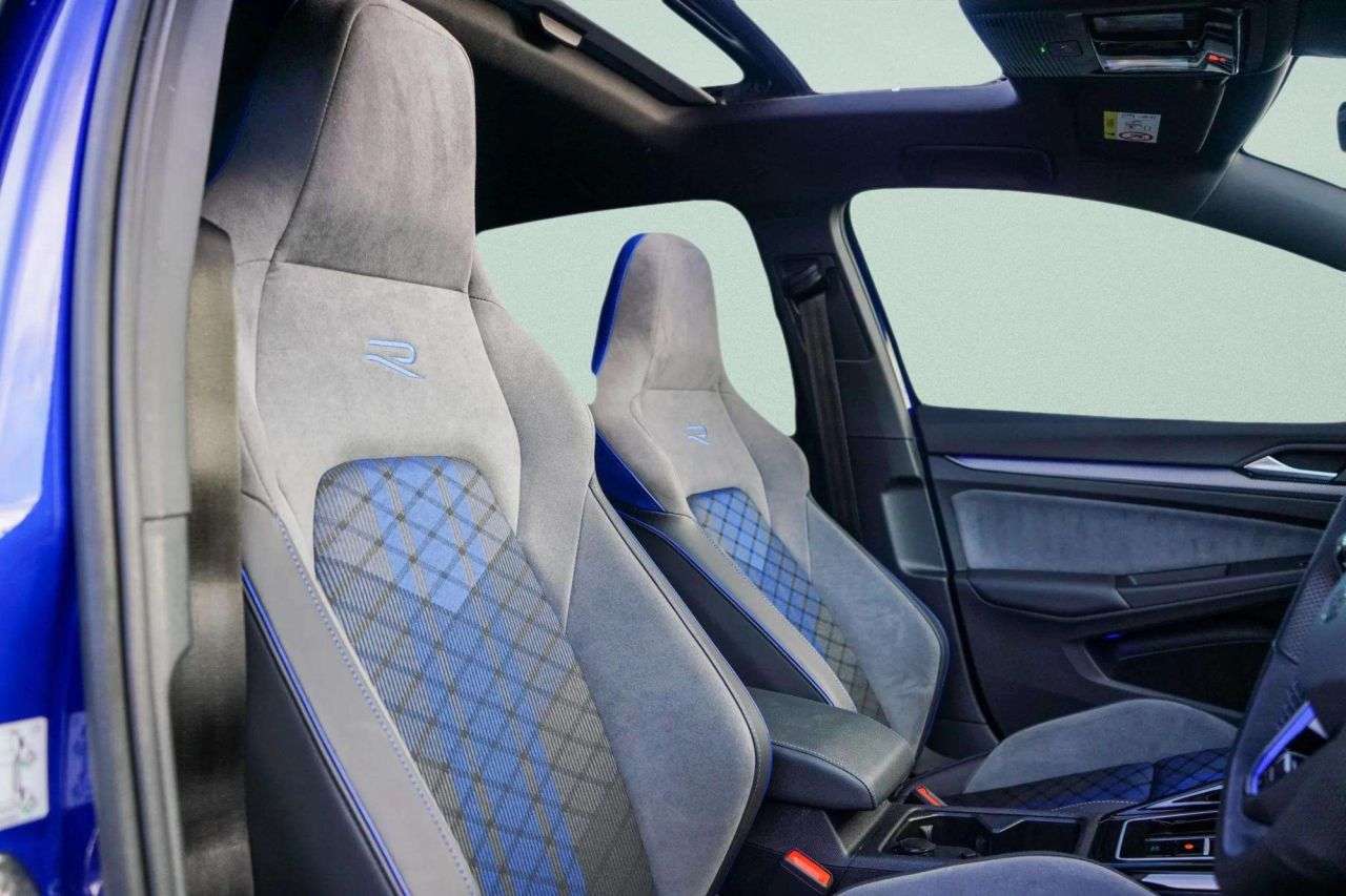 2025 VOLKSWAGEN GOLF 2025 VOLKSWAGEN GOLF