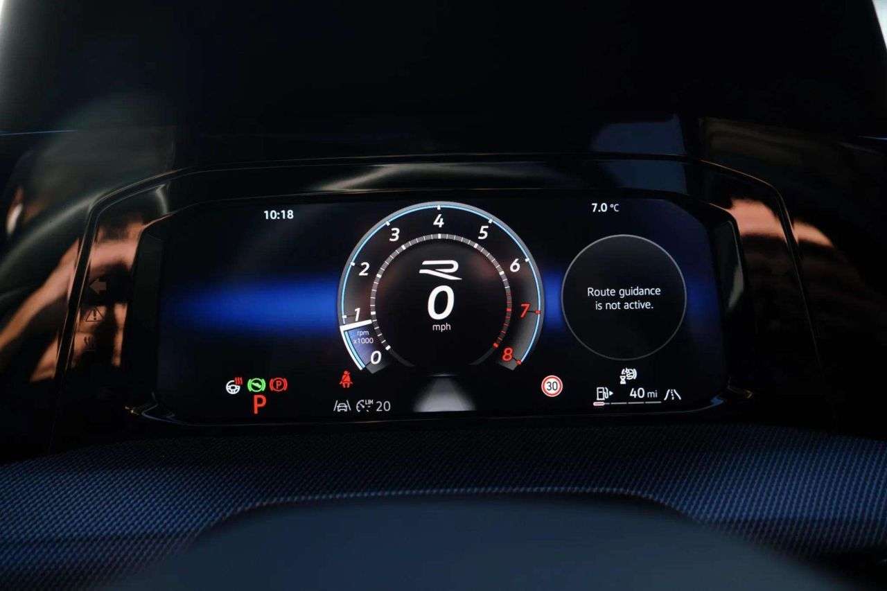 2025 VOLKSWAGEN GOLF 2025 VOLKSWAGEN GOLF