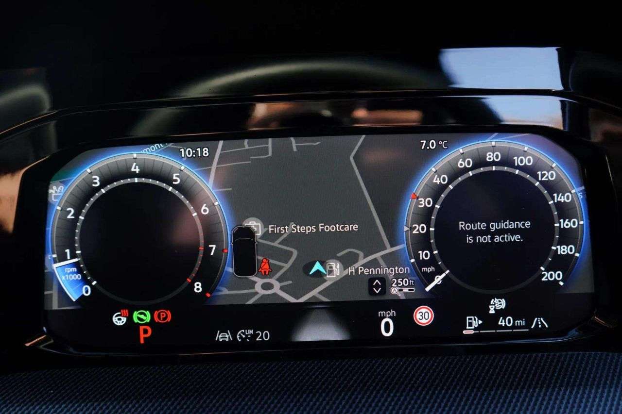 2025 VOLKSWAGEN GOLF 2025 VOLKSWAGEN GOLF