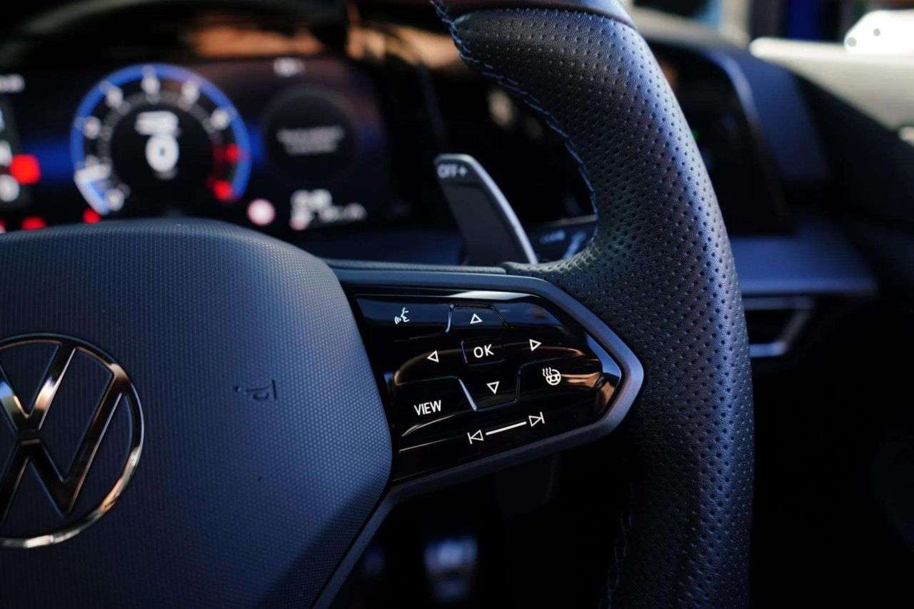 2025 VOLKSWAGEN GOLF 2025 VOLKSWAGEN GOLF