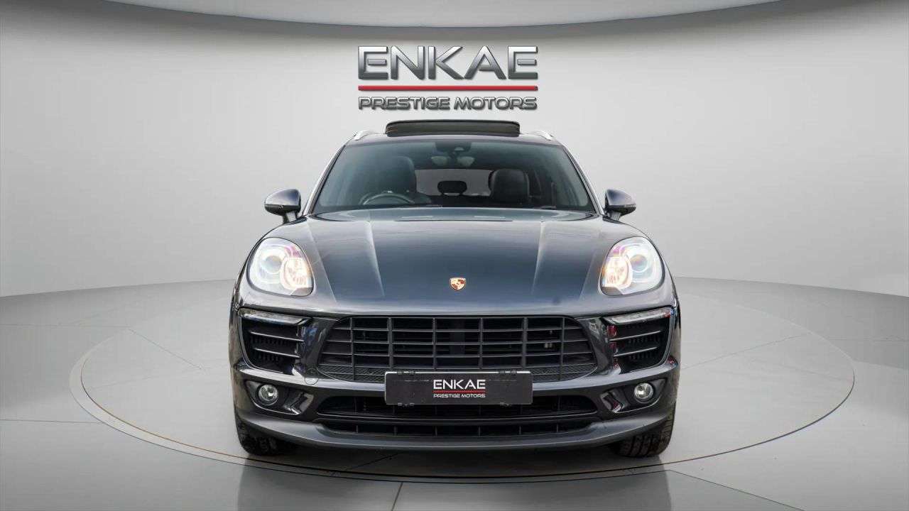2018 PORSCHE MACAN 2018 PORSCHE MACAN