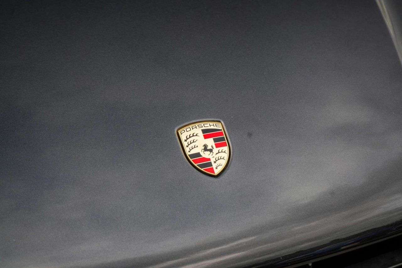 2018 PORSCHE MACAN 2018 PORSCHE MACAN