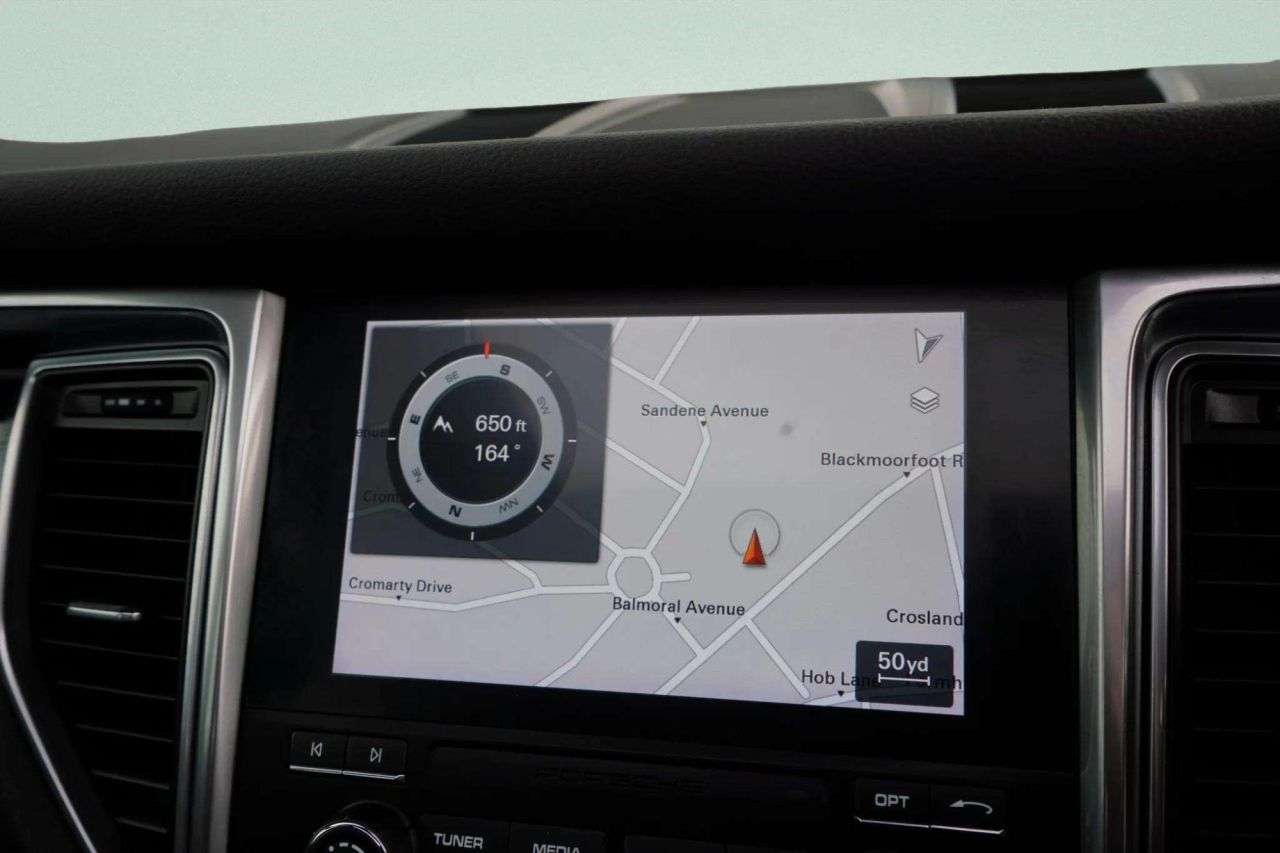 2018 PORSCHE MACAN 2018 PORSCHE MACAN