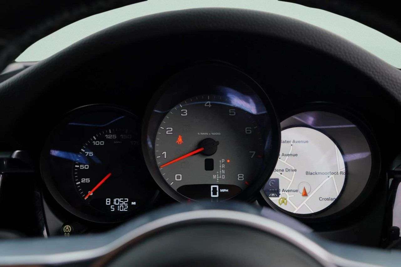 2018 PORSCHE MACAN 2018 PORSCHE MACAN