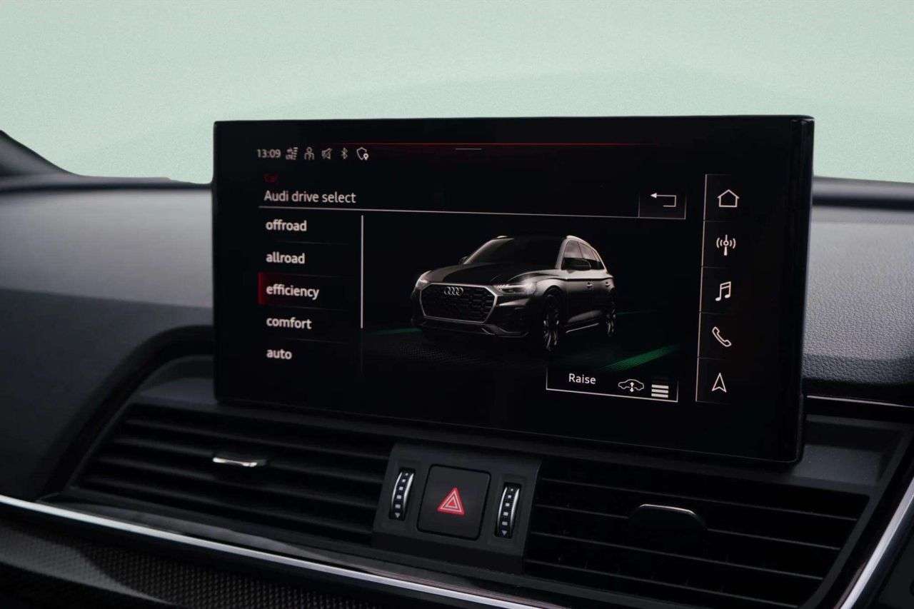 2021 AUDI SQ5 2021 AUDI SQ5