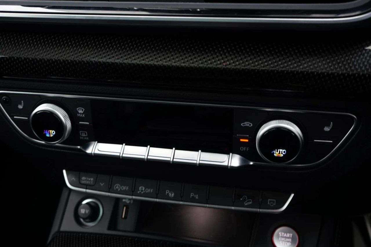 2021 AUDI SQ5 2021 AUDI SQ5