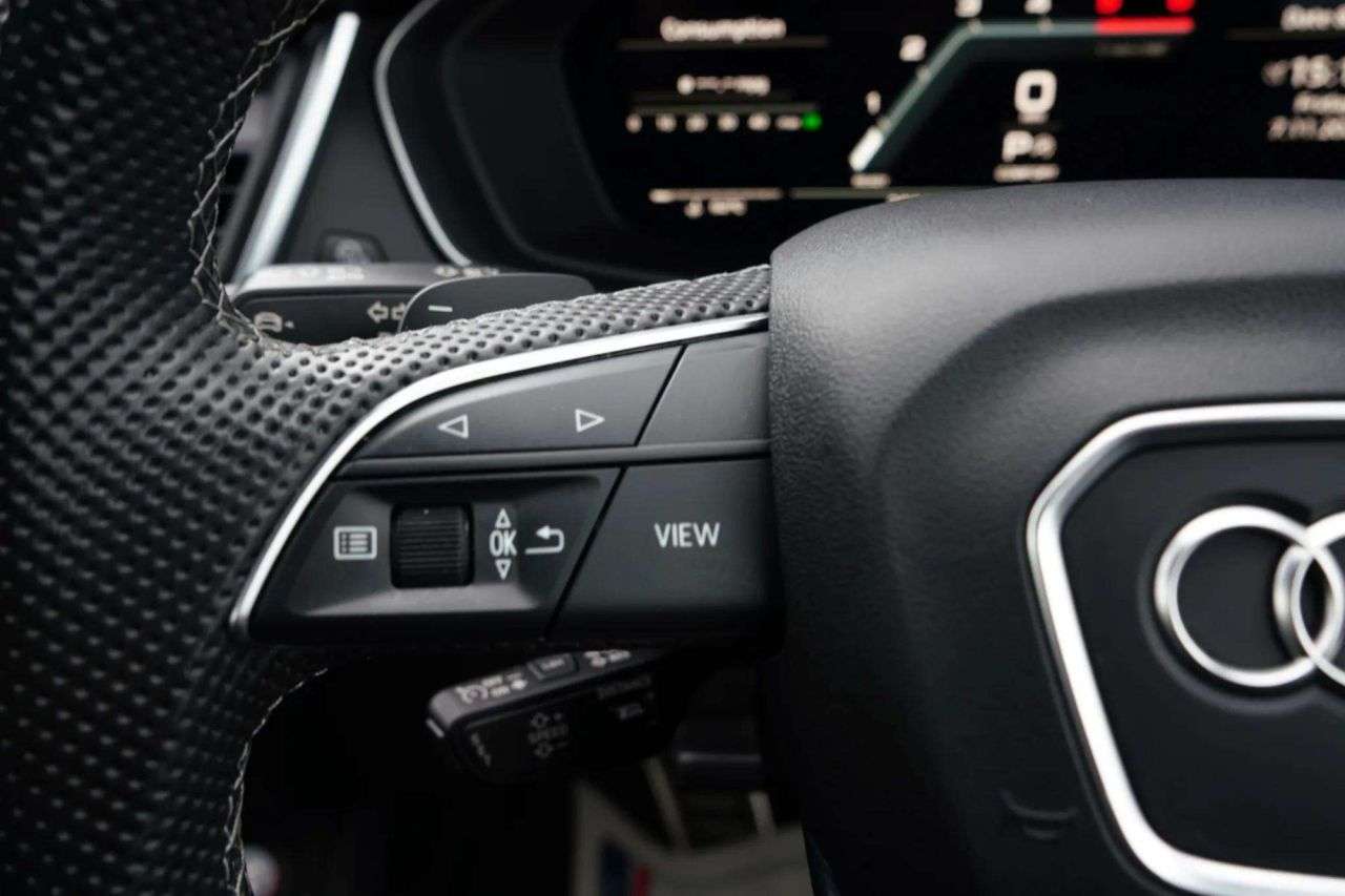 2021 AUDI SQ5 2021 AUDI SQ5