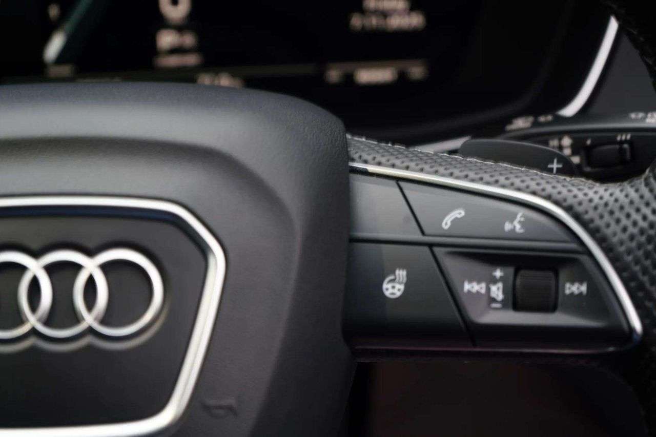 2021 AUDI SQ5 2021 AUDI SQ5