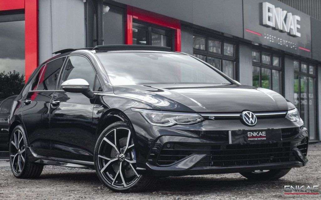 A 2023 VOLKSWAGEN GOLF 2.0 TSI R Hatchback 5dr Petrol DSG 4Motion Euro 6 (s/s) (320 ps) HTD F SEAT A 2023 VOLKSWAGEN GOLF 2.0 TSI R Hatchback 5dr Petrol DSG 4Motion Euro 6 (s/s) (320 ps) HTD F SEAT