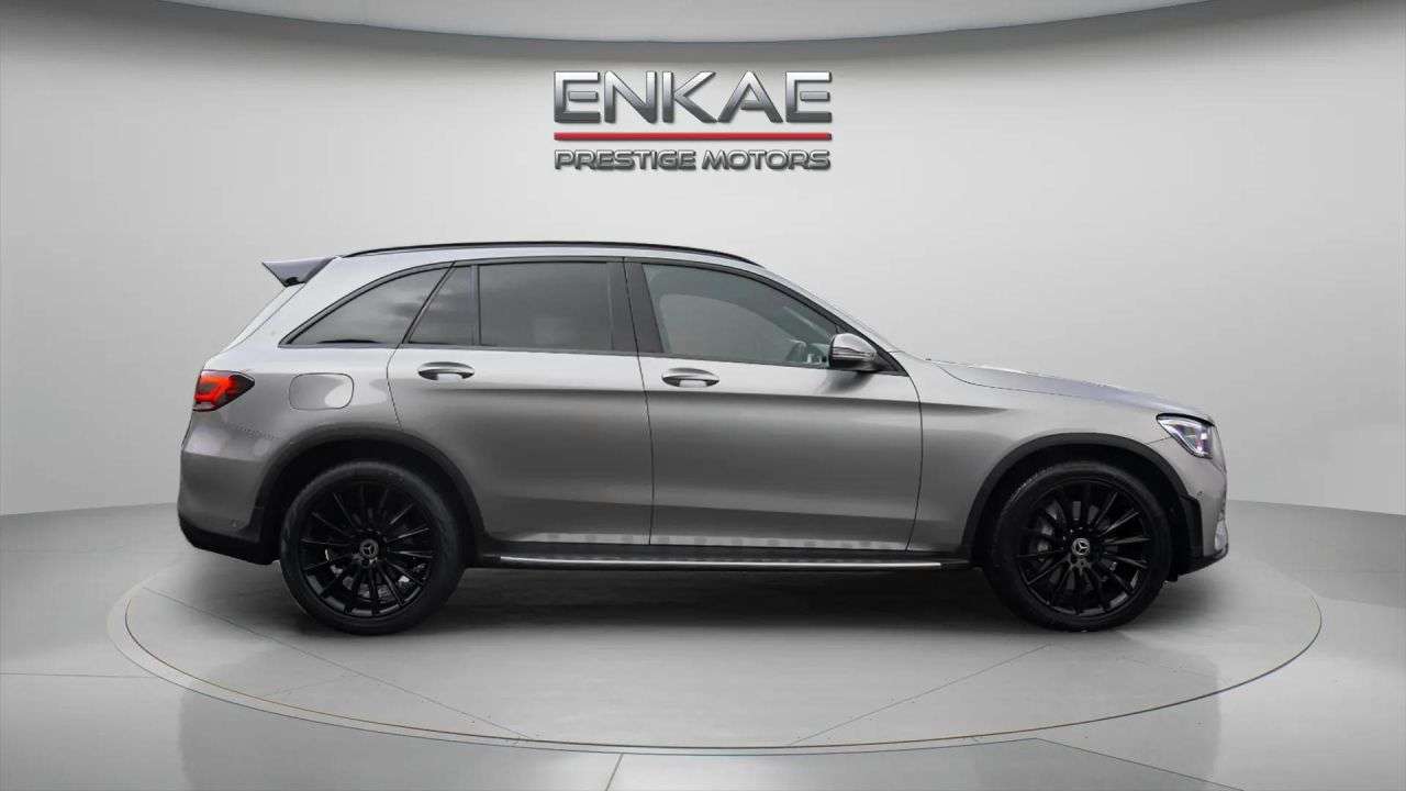 A 2020 MERCEDES-BENZ GLC 2.0 GLC220d AMG Line (Premium) SUV 5dr Diesel G-Tronic+ 4MATIC Euro 6 (s/s) A 2020 MERCEDES-BENZ GLC 2.0 GLC220d AMG Line (Premium) SUV 5dr Diesel G-Tronic+ 4MATIC Euro 6 (s/s)