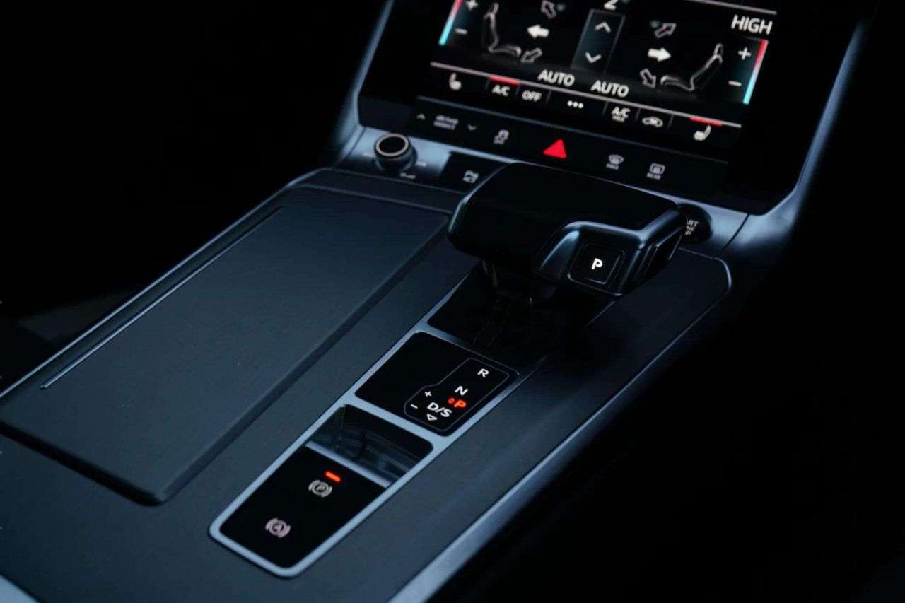 2022 AUDI A6 SALOON 2022 AUDI A6 SALOON