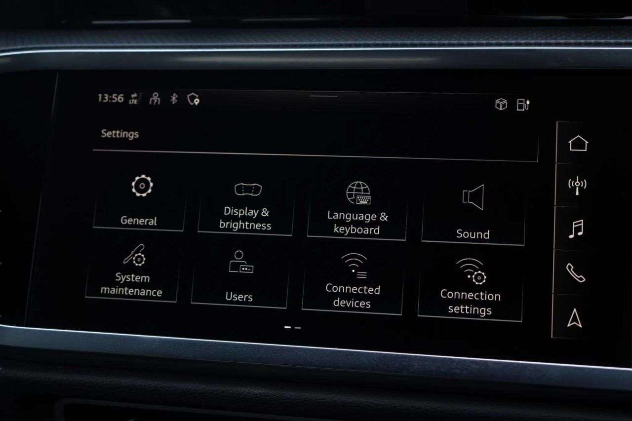 2022 AUDI Q3 2022 AUDI Q3