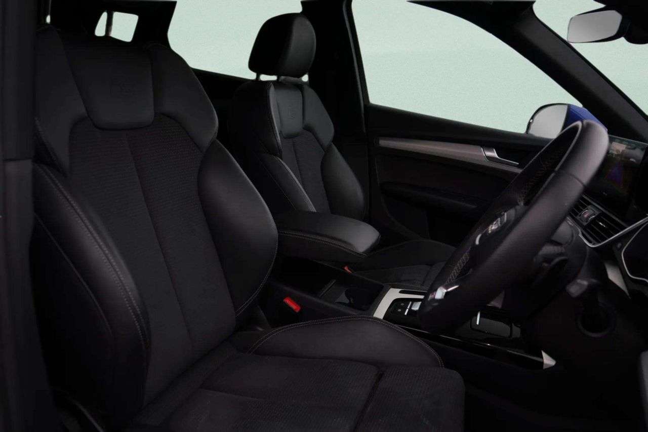 A 2023 AUDI Q5 2.0 TFSI 45 S line SUV 5dr Petrol S Tronic quattro Euro 6 (s/s) (265 ps) ME A 2023 AUDI Q5 2.0 TFSI 45 S line SUV 5dr Petrol S Tronic quattro Euro 6 (s/s) (265 ps) ME