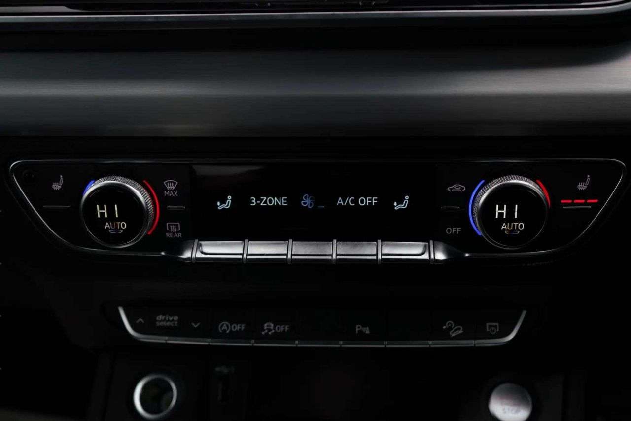 2023 AUDI Q5 2023 AUDI Q5