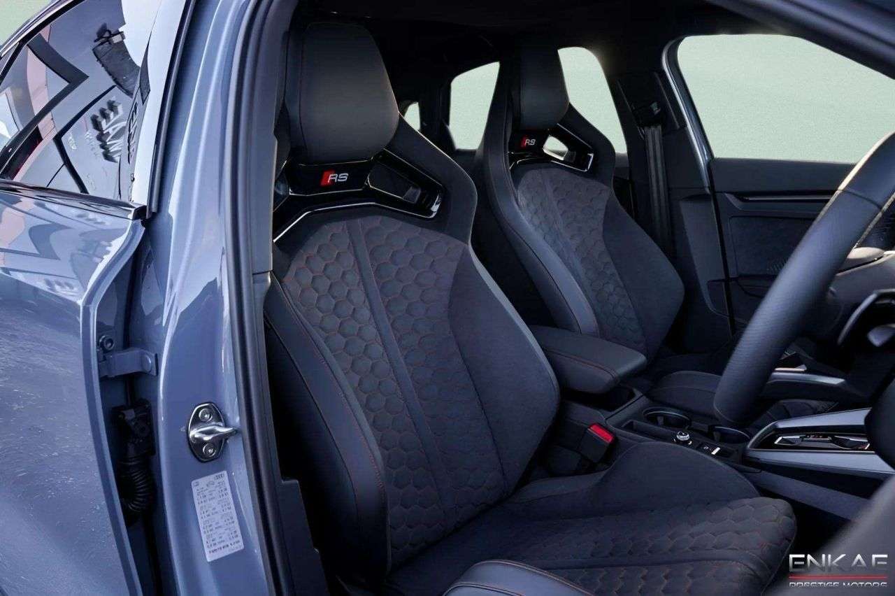 A 2025 AUDI RS3 2.5 TFSI Carbon Vorsprung Saloon 4dr Petrol S Tronic quattro Euro 6 (s/s) ( A 2025 AUDI RS3 2.5 TFSI Carbon Vorsprung Saloon 4dr Petrol S Tronic quattro Euro 6 (s/s) (