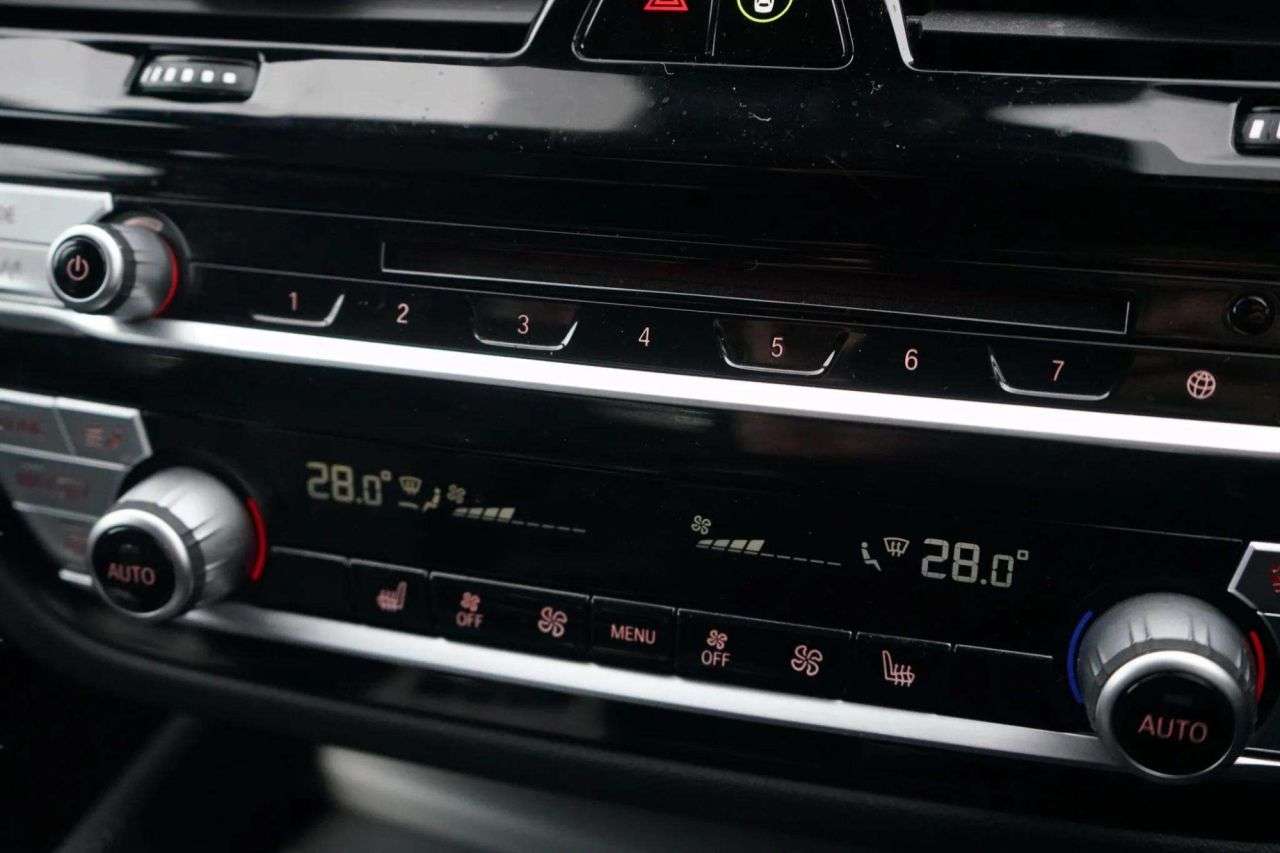 2019 BMW 5 SERIES 2019 BMW 5 SERIES