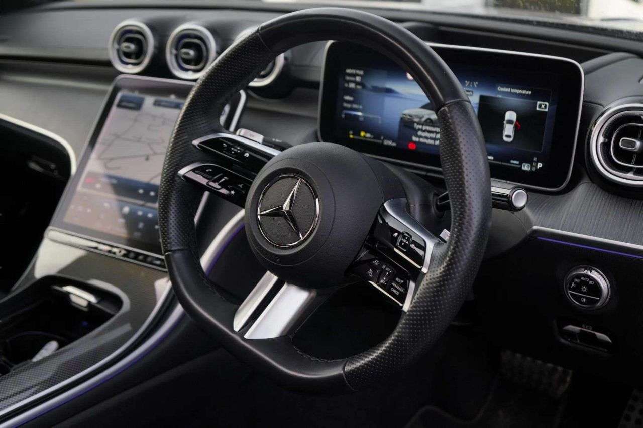 A 2024 MERCEDES-BENZ C-CLASS 2.0 C220dh MHEV AMG Line (Premium Plus) Saloon 4dr Diesel Hybrid G-Tronic+ A 2024 MERCEDES-BENZ C-CLASS 2.0 C220dh MHEV AMG Line (Premium Plus) Saloon 4dr Diesel Hybrid G-Tronic+