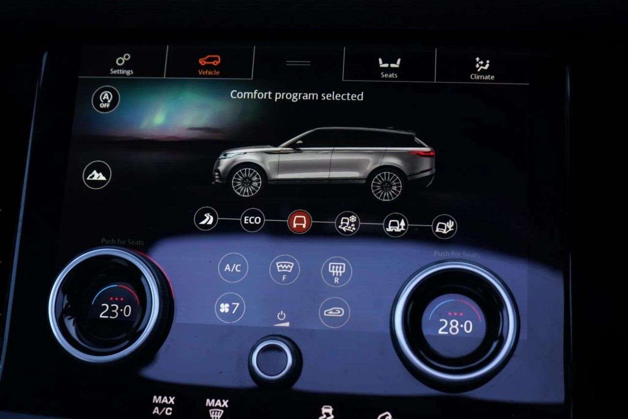 2020 LAND ROVER RANGE ROVER VELAR 2020 LAND ROVER RANGE ROVER VELAR