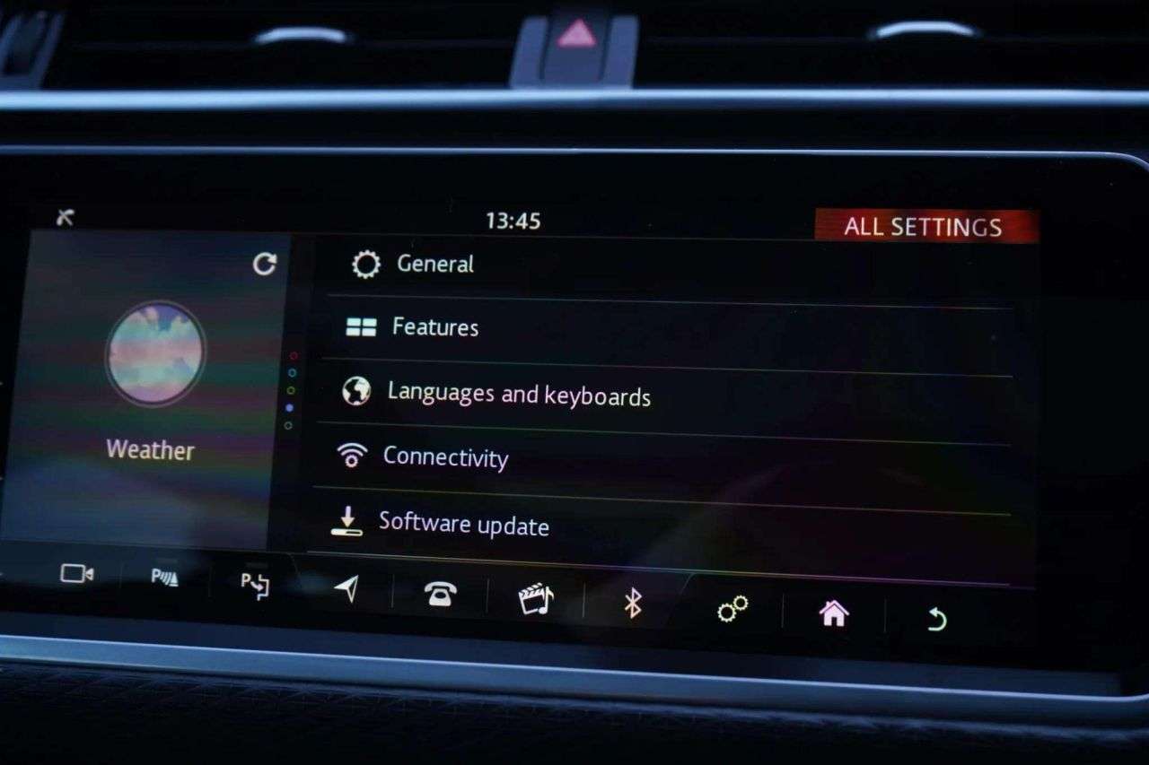 2020 LAND ROVER RANGE ROVER VELAR 2020 LAND ROVER RANGE ROVER VELAR