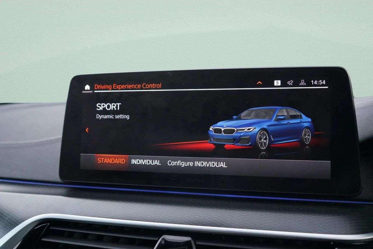 2022 BMW 5 SERIES 2022 BMW 5 SERIES