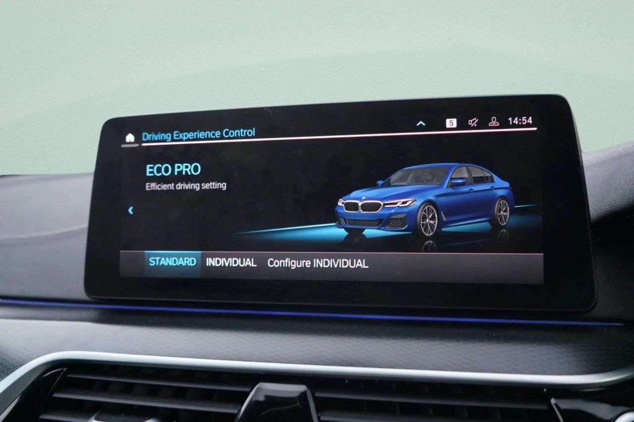 2022 BMW 5 SERIES 2022 BMW 5 SERIES