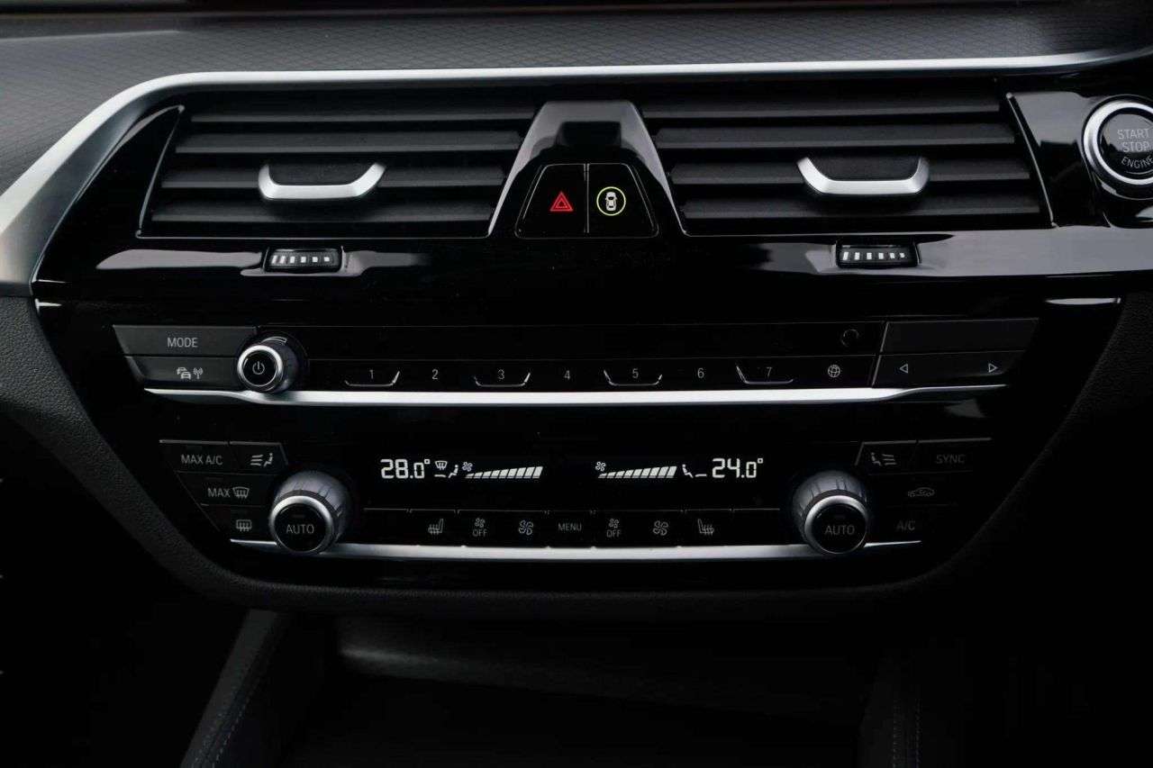 2022 BMW 5 SERIES 2022 BMW 5 SERIES