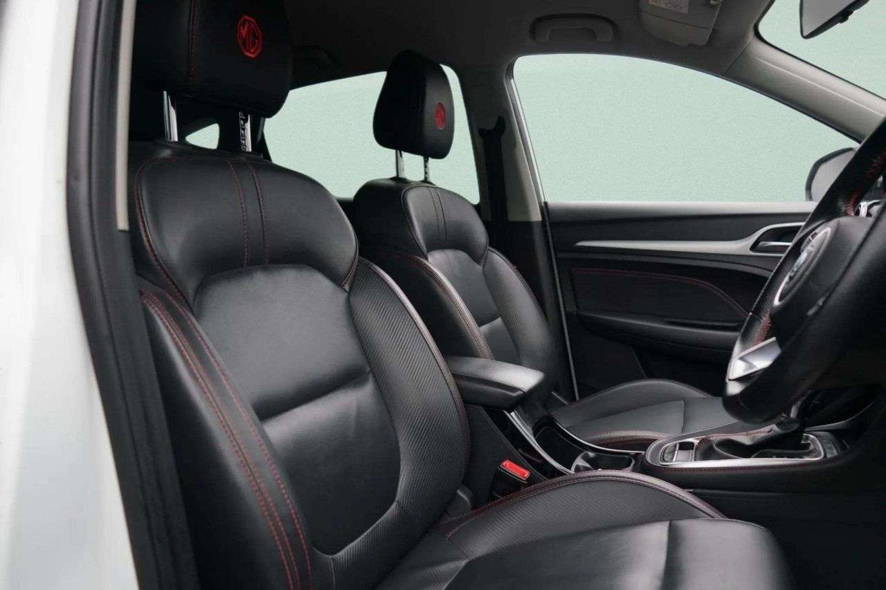 A 2023 MG MG ZS 1.0 T-GDI Exclusive SUV 5dr Petrol Auto Euro 6 (111 ps) A 2023 MG MG ZS 1.0 T-GDI Exclusive SUV 5dr Petrol Auto Euro 6 (111 ps)