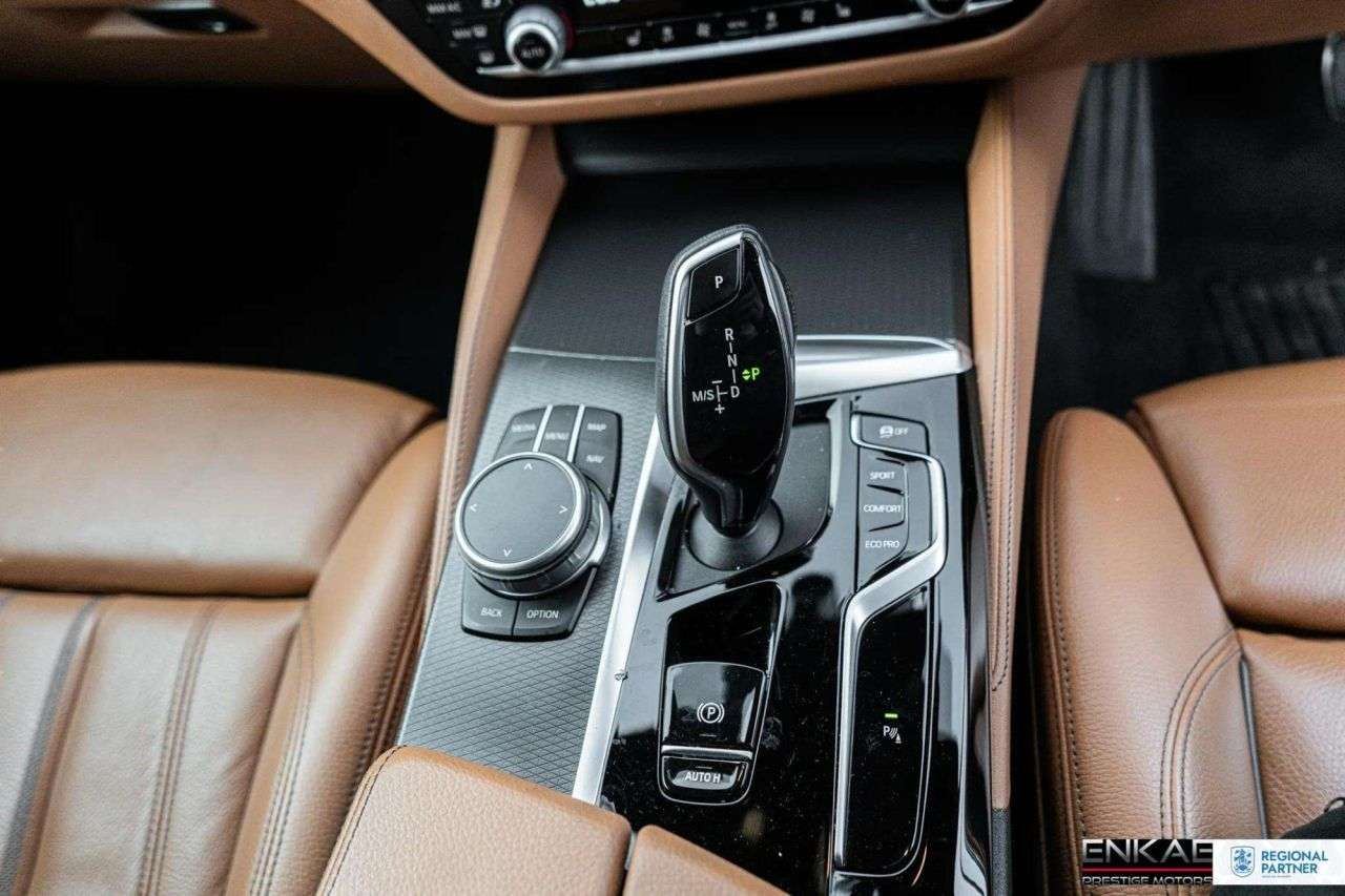 2022 BMW 5 SERIES 2022 BMW 5 SERIES