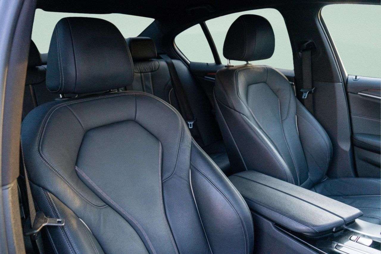 2021 BMW 5 SERIES 2021 BMW 5 SERIES