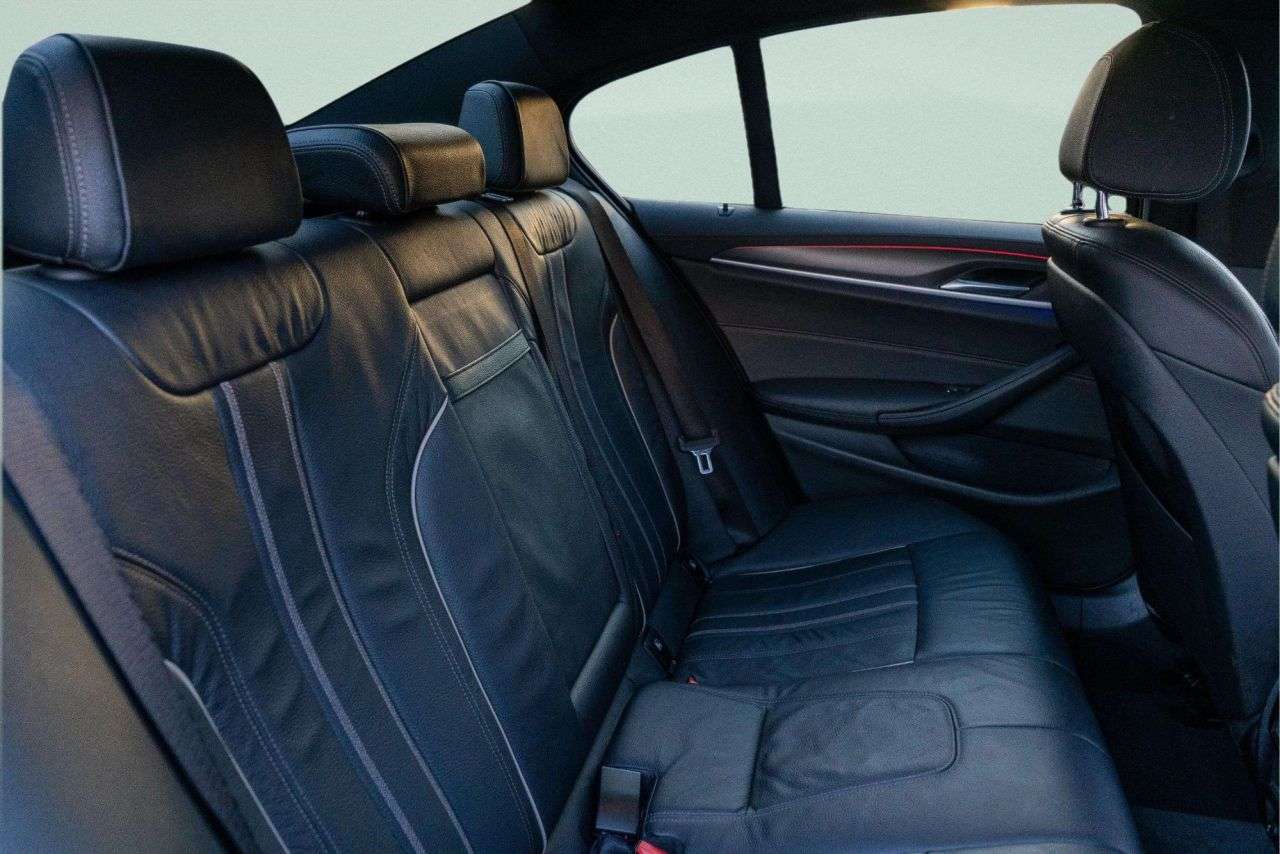 2021 BMW 5 SERIES 2021 BMW 5 SERIES