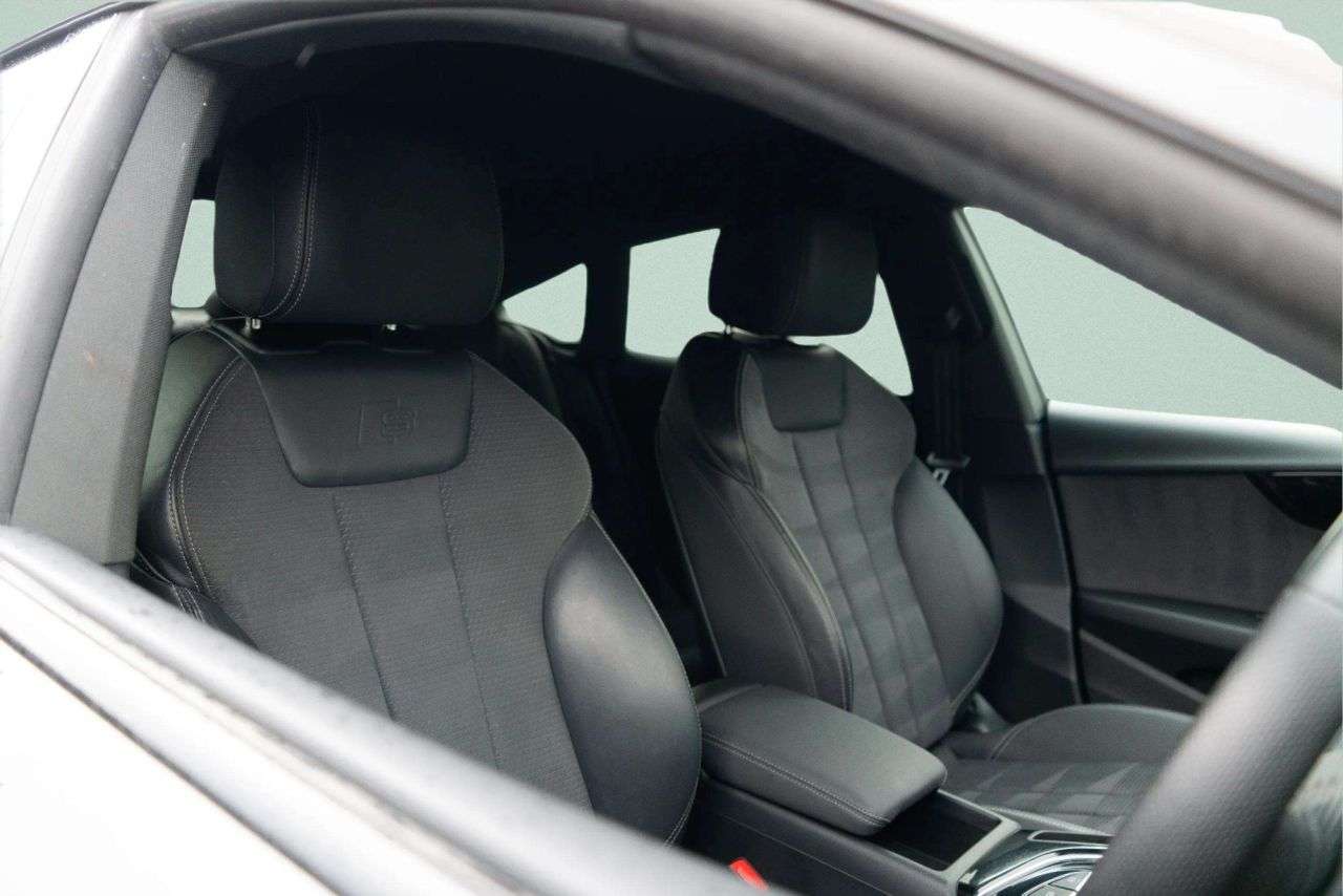 2022 AUDI A5 2022 AUDI A5