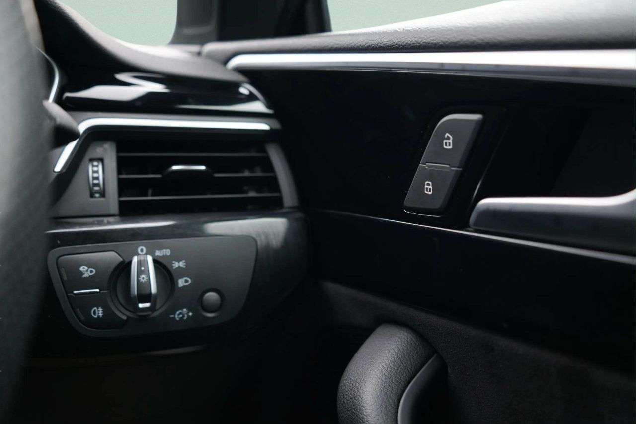 2022 AUDI A5 2022 AUDI A5