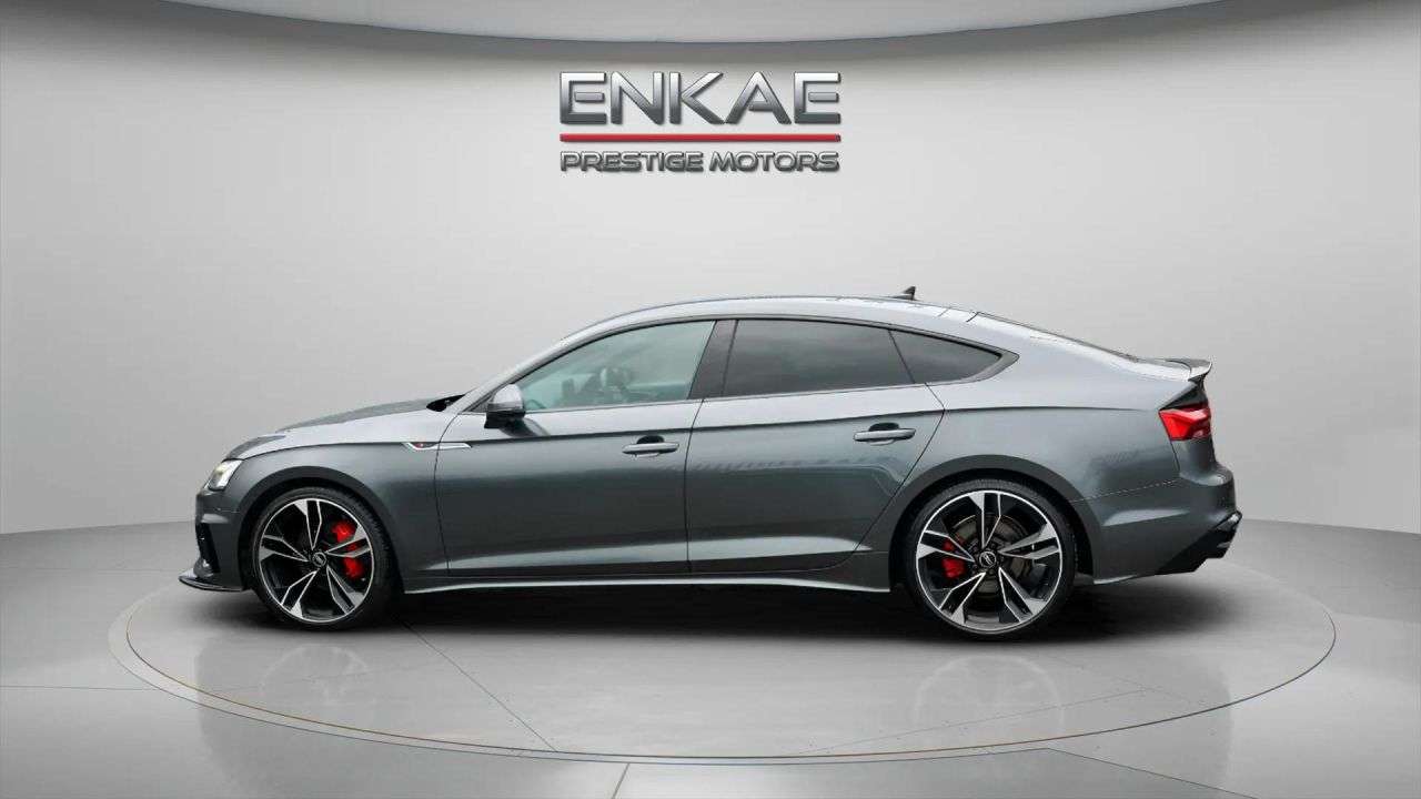 2022 AUDI A5 2022 AUDI A5