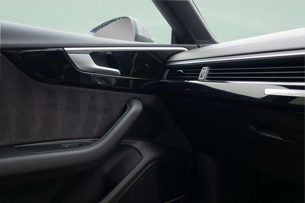 2022 AUDI A5 2022 AUDI A5