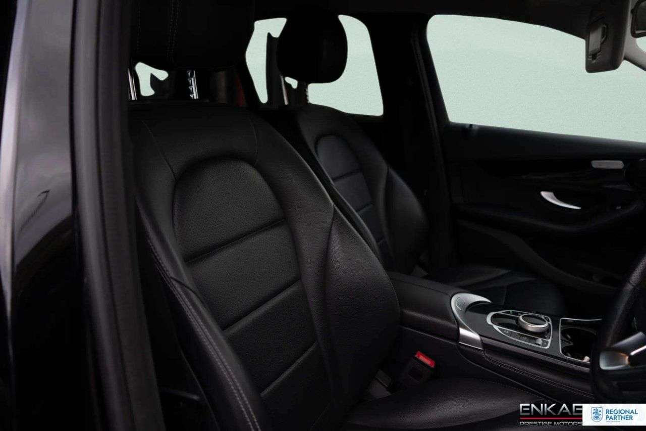 A 2019 MERCEDES-BENZ GLC 2.1 GLC220d Urban Edition SUV 5dr Diesel G-Tronic+ 4MATIC Euro 6 (s/s) (170 A 2019 MERCEDES-BENZ GLC 2.1 GLC220d Urban Edition SUV 5dr Diesel G-Tronic+ 4MATIC Euro 6 (s/s) (170