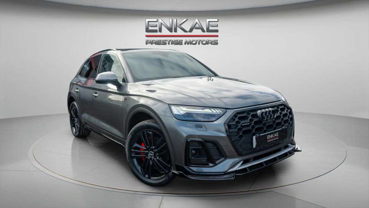 A 2023 AUDI Q5 2.0 TFSIe 50 S line SUV 5dr Petrol Plug-in Hybrid S Tronic quattro Euro 6 ( A 2023 AUDI Q5 2.0 TFSIe 50 S line SUV 5dr Petrol Plug-in Hybrid S Tronic quattro Euro 6 (