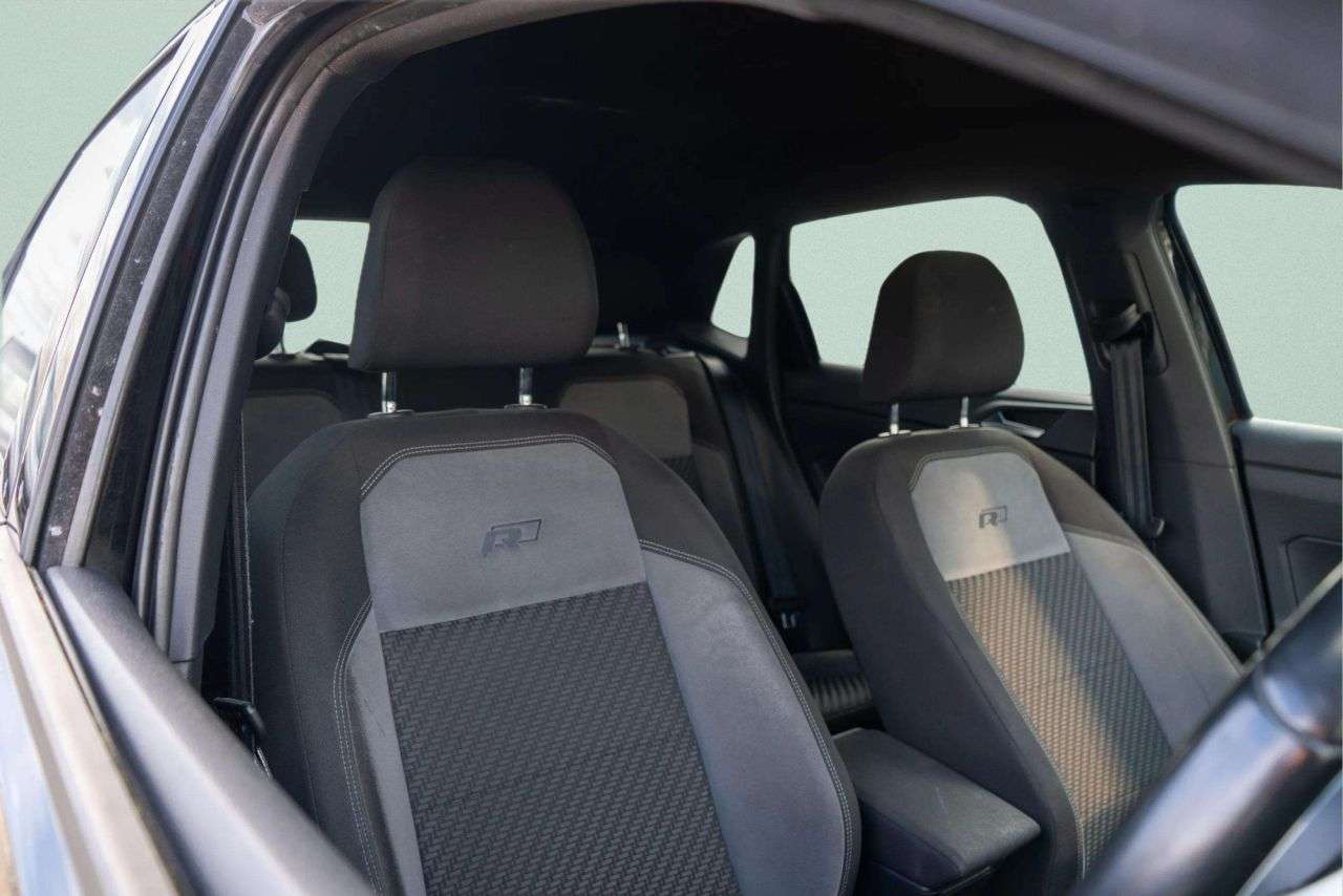 A 2018 VOLKSWAGEN POLO 1.0 TSI R-Line Hatchback 5dr Petrol Manual Euro 6 (s/s) (115 ps) R LINE STI A 2018 VOLKSWAGEN POLO 1.0 TSI R-Line Hatchback 5dr Petrol Manual Euro 6 (s/s) (115 ps) R LINE STI