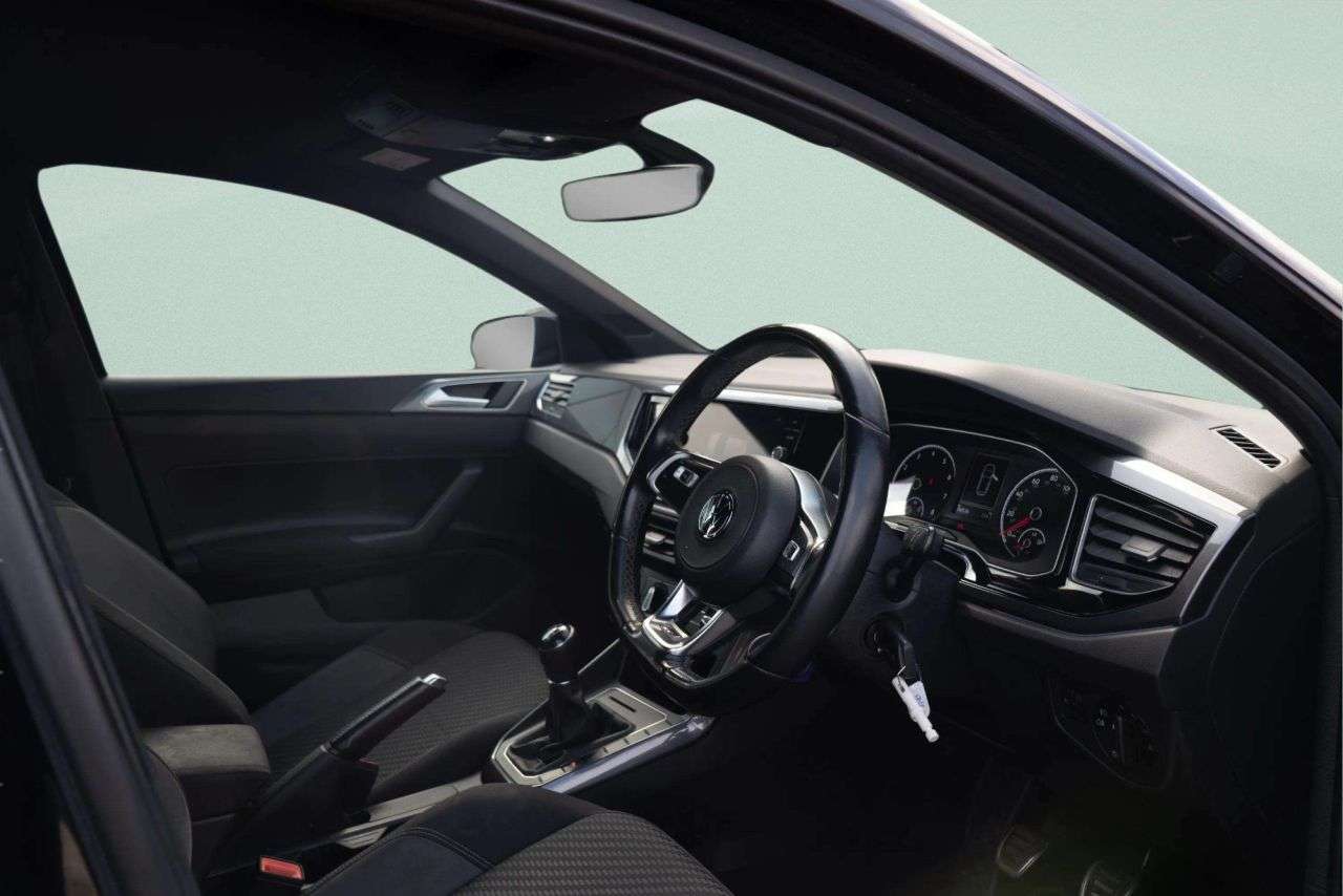 A 2018 VOLKSWAGEN POLO 1.0 TSI R-Line Hatchback 5dr Petrol Manual Euro 6 (s/s) (115 ps) R LINE STI A 2018 VOLKSWAGEN POLO 1.0 TSI R-Line Hatchback 5dr Petrol Manual Euro 6 (s/s) (115 ps) R LINE STI