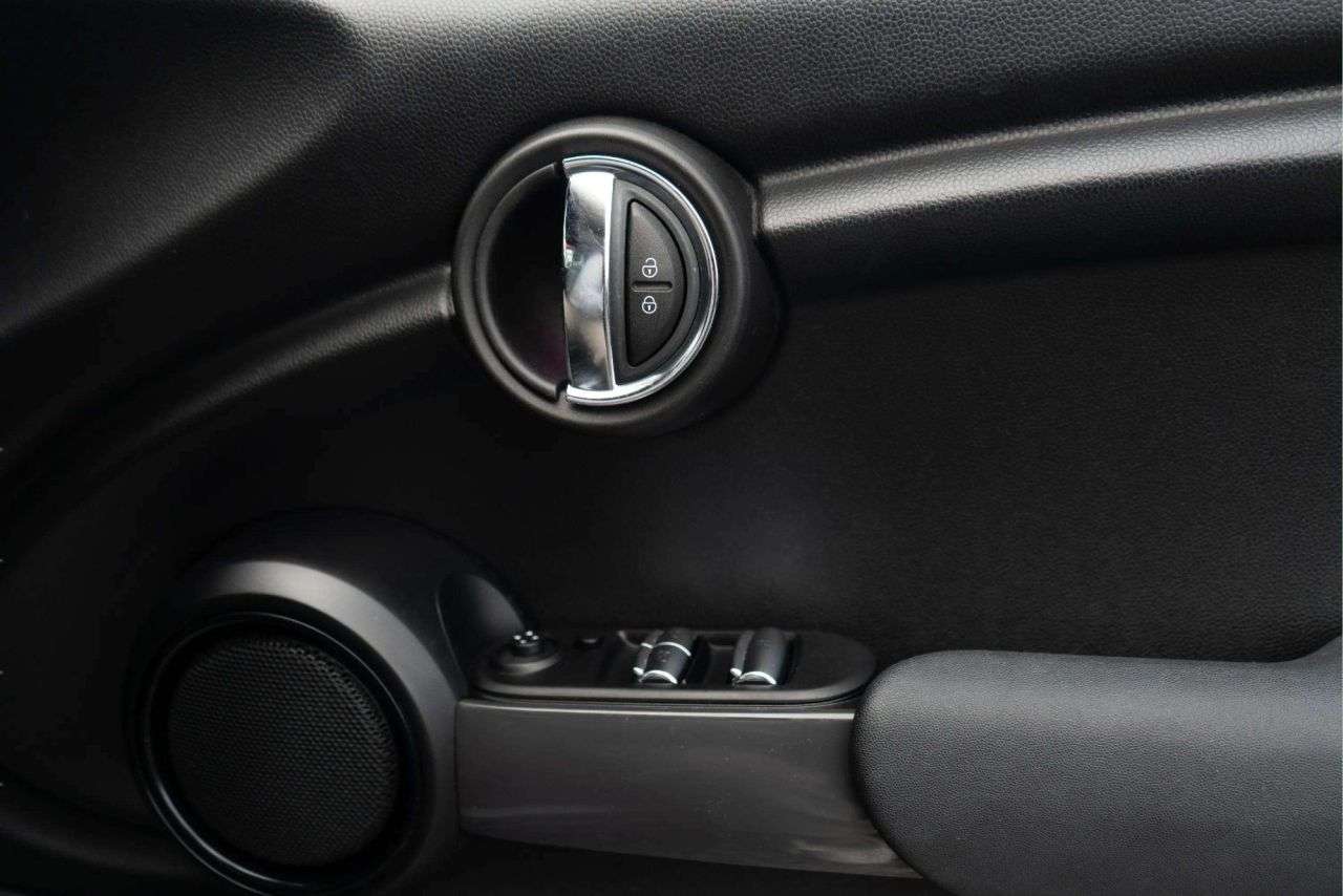 2019 MINI CONVERTIBLE 2019 MINI CONVERTIBLE