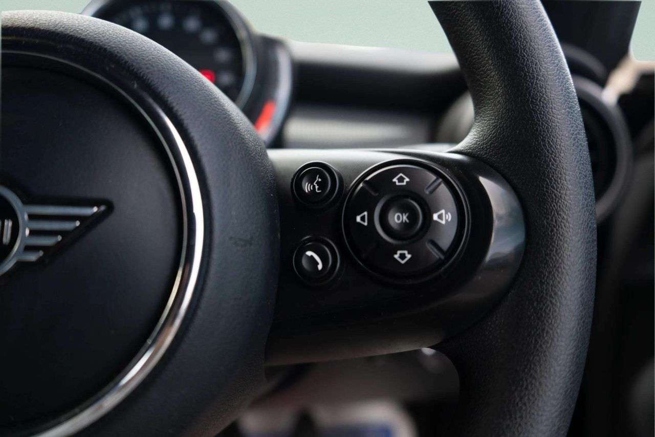 2019 MINI CONVERTIBLE 2019 MINI CONVERTIBLE