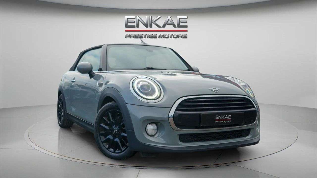 A 2019 MINI CONVERTIBLE 1.5 Cooper Classic Convertible 2dr Petrol Manual Euro 6 (s/s) (136 ps) Heat A 2019 MINI CONVERTIBLE 1.5 Cooper Classic Convertible 2dr Petrol Manual Euro 6 (s/s) (136 ps) Heat