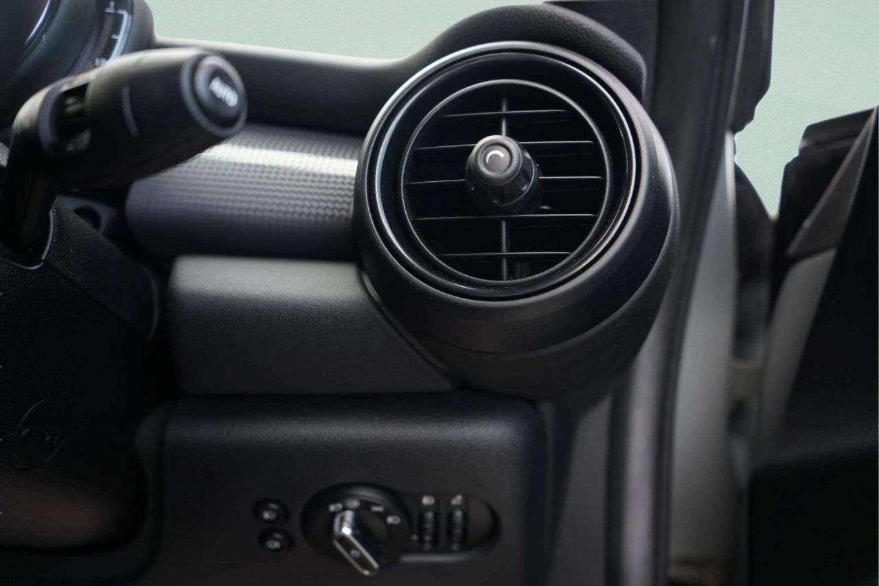 2019 MINI CONVERTIBLE 2019 MINI CONVERTIBLE