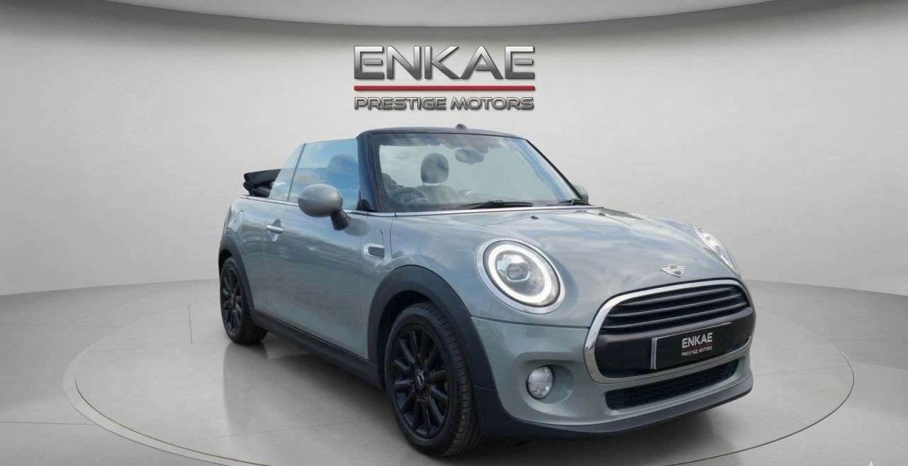 A 2019 MINI CONVERTIBLE 1.5 Cooper Classic Convertible 2dr Petrol Manual Euro 6 (s/s) (136 ps) Heat A 2019 MINI CONVERTIBLE 1.5 Cooper Classic Convertible 2dr Petrol Manual Euro 6 (s/s) (136 ps) Heat