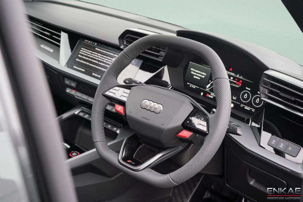 A 2025 AUDI RS3 2.5 TFSI Carbon Vorsprung Saloon 4dr Petrol S Tronic quattro Euro 6 (s/s) ( A 2025 AUDI RS3 2.5 TFSI Carbon Vorsprung Saloon 4dr Petrol S Tronic quattro Euro 6 (s/s) (