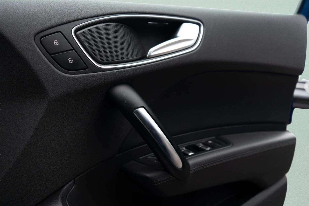 2014 AUDI S1 2014 AUDI S1