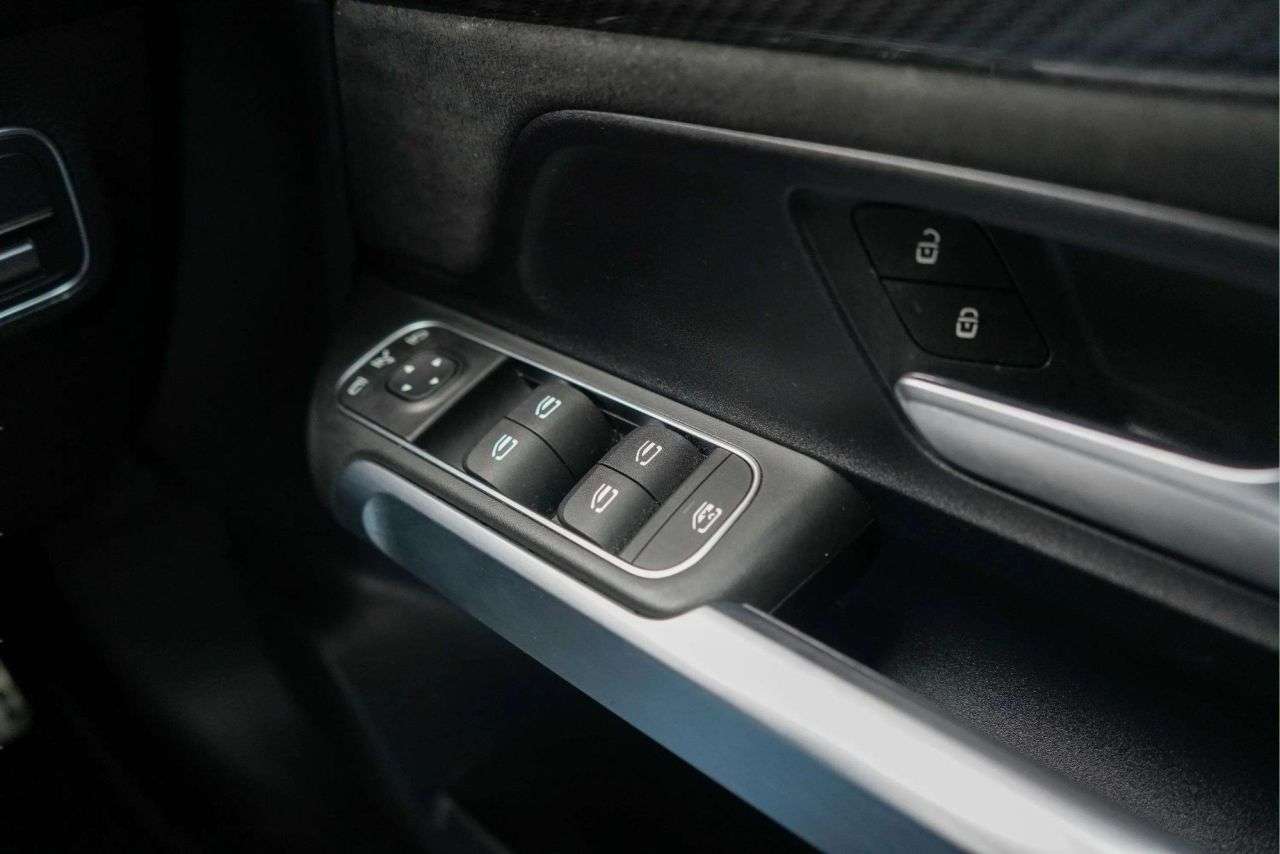 2023 MERCEDES-BENZ GLB 2023 MERCEDES-BENZ GLB